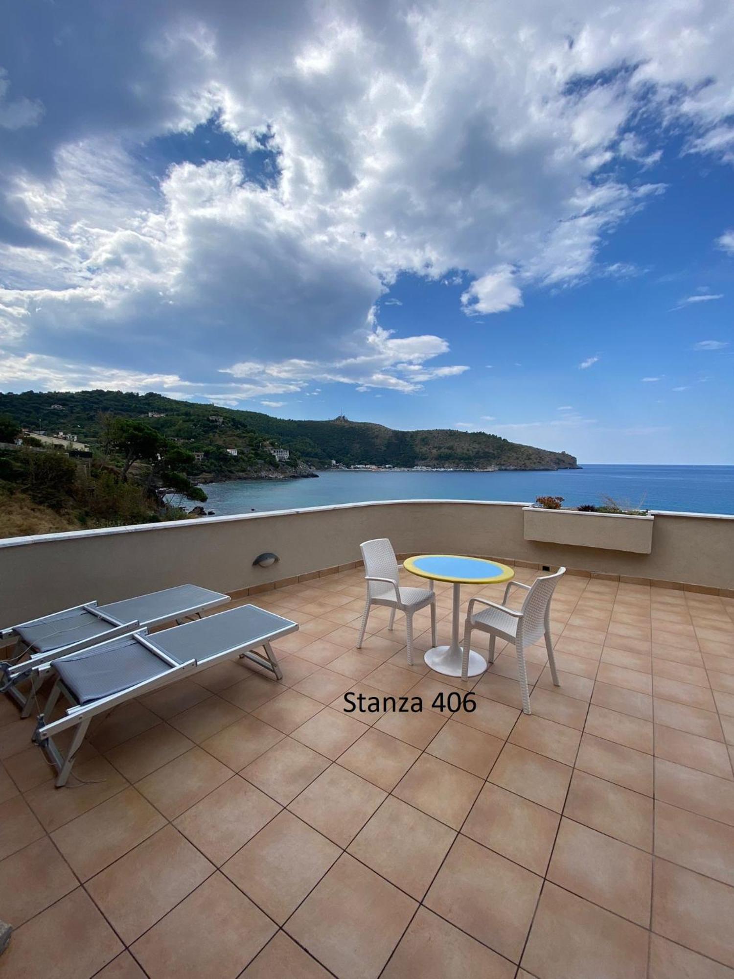 Hotel Il Gabbiano Palinuro Esterno foto