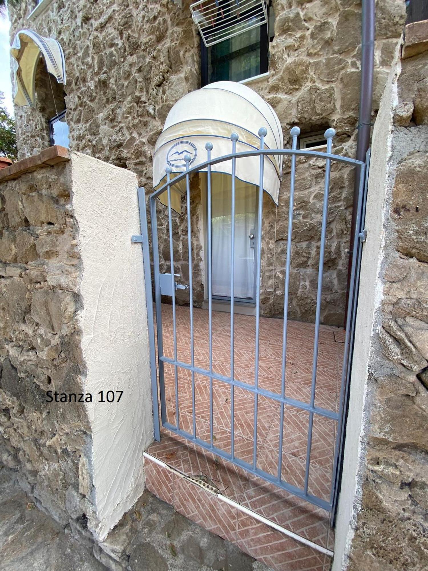 Hotel Il Gabbiano Palinuro Esterno foto