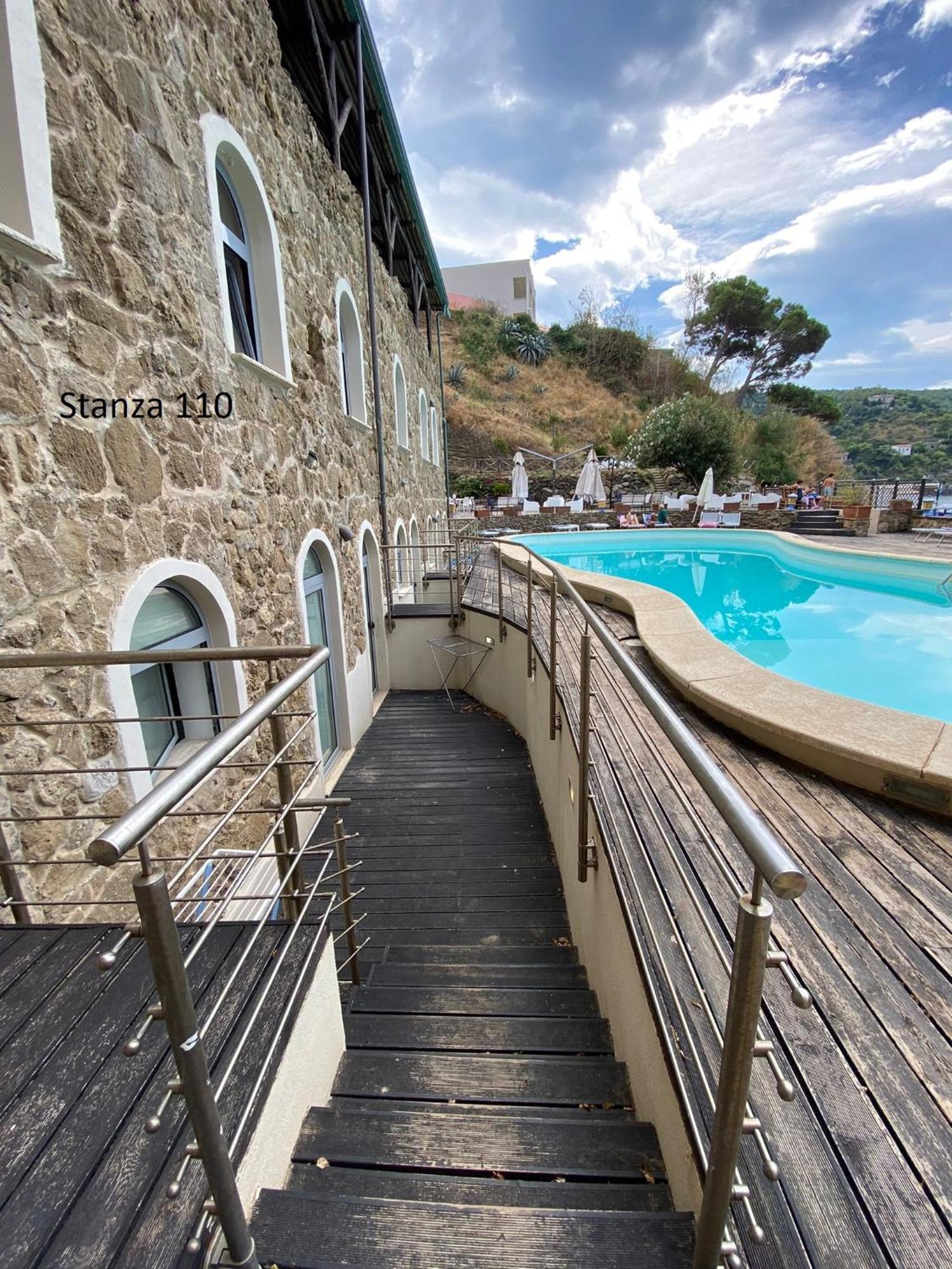Hotel Il Gabbiano Palinuro Esterno foto