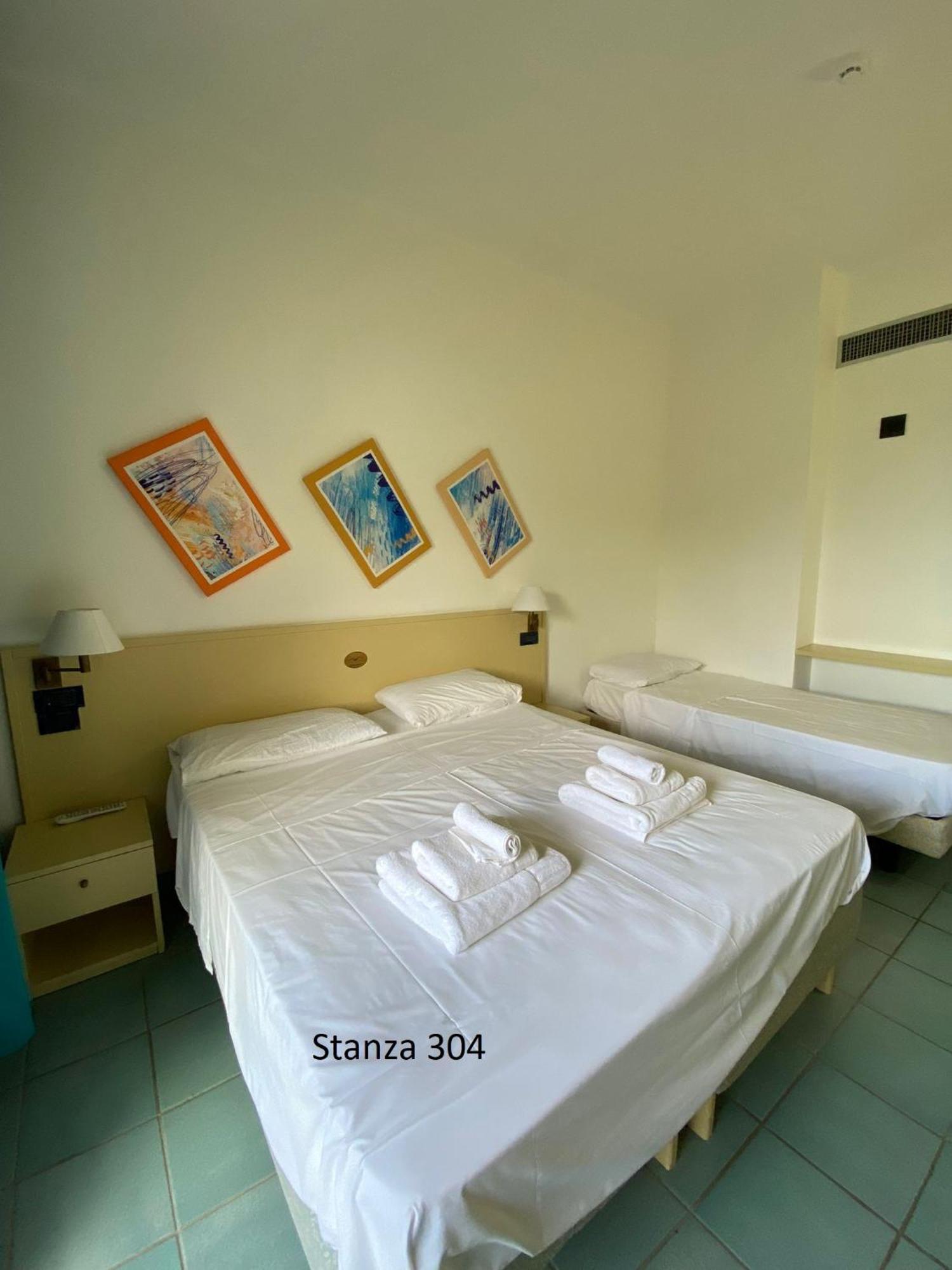 Hotel Il Gabbiano Palinuro Esterno foto