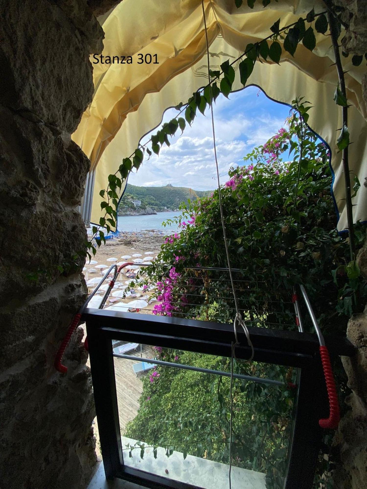 Hotel Il Gabbiano Palinuro Esterno foto